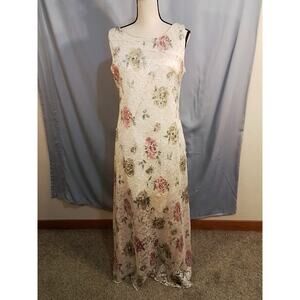 Ronni Nicole Vintage Floral Lace Maxi Dress - Size 12
